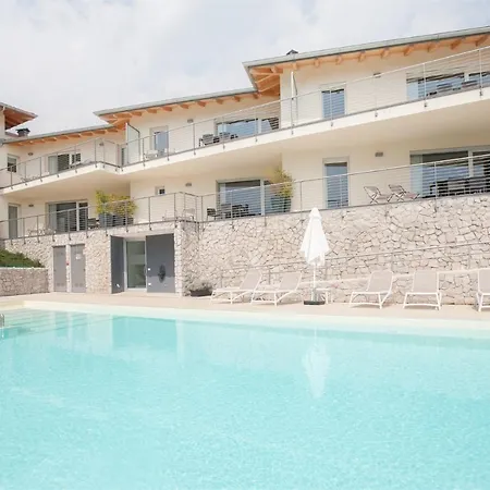 Aparthotel Terrazze Sul Garda *