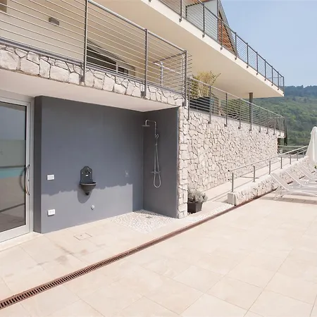 Terrazze Sul Garda Aparthotel